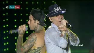 J Ax e Fedez Senza Pagare Radio Italia Live 2017 [upl. by Northrop]