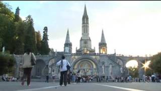 Panique évitée à Lourdes pour lAssomption [upl. by Congdon]