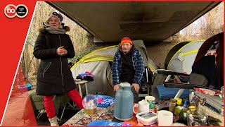 Werkloze arbeidsmigranten Bollenstreek dakloos in Den Haag [upl. by Akayas]