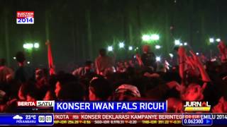 Konser Iwan Fals di Monas Sempat Ricuh [upl. by Alemaj]