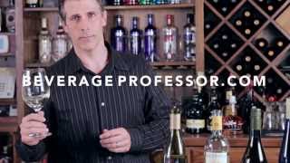 White Wine Basics  A guide to Riesling Moscato Chardonnay Pinot Grigio and Sauvignon Blanc [upl. by Velvet]