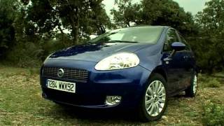 Autosital  Essai Fiat Grande Punto 13 Multijet 90 Emotion 5 portes [upl. by Aimekahs257]