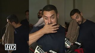 Caught Aamir Khan Crying after watching Bajrangi Bhaijaan [upl. by Deidre]