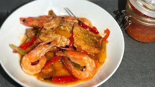 Poisson SaléCrevettes à la Sauce Tomate  Bacalao  Makayabu [upl. by Erhart]