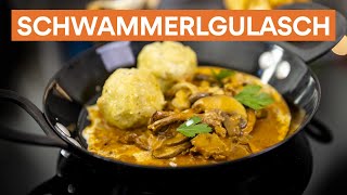 Schwammerlgulasch mit Semmelknödel  so schmeckt der Herbst [upl. by Ynahirb]