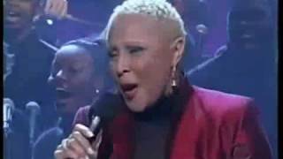 Darlene Love Christmas Baby Please Come Home Late Show 2002 [upl. by Aneba]