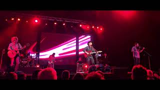 Clint Black  Nothing but the Tail lights [upl. by Olatha]