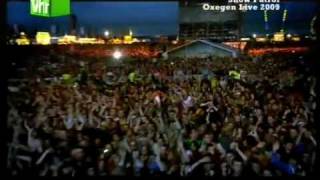 Snow Patrol  Chasing Cars Live at Oxegen 2009 [upl. by Mccoy889]