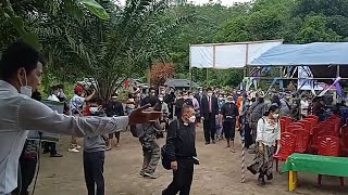 BARU PERNAH PIMPINAN HKBP amp ROMBONGAN DISAMBUT DENGAN BARONGSAI PENCAK SILAT amp TARIAN SUKU AKIT [upl. by Ahsienod524]