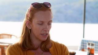 A LONG WAY DOWN  Interview  Toni Collette über das Buch und die Geschichte des Films english [upl. by Claudian]