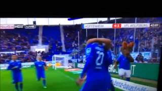 Hoffenheim Maskottchen fällt beim Torjubel über Werbebande  TSG Hoffenheim vs VfL Wolfsburg 62 [upl. by Htiduj]