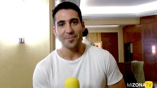 Miguel Ángel Silvestre Alberto en Galerías Velvet habla en exclusiva para Mi Zona TV [upl. by Aikam]