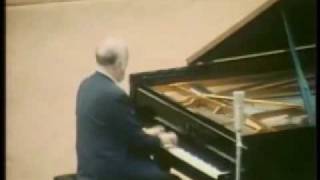 Sviatoslav Richter plays Beethoven Sonata No 1 in F minor op 2 no 1 33 [upl. by Warring64]