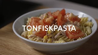 Krämig pasta med tonfisk och majs [upl. by Nosoj]