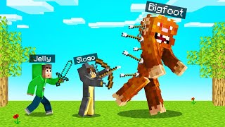 Minecraft SPEEDRUNNER vs HUNTERS As BIGFOOT [upl. by Daisi638]