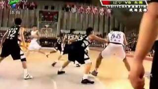 国产鲨鱼韩德君 Han Dejun Chinese Version of Shaq in CBA [upl. by Robby]