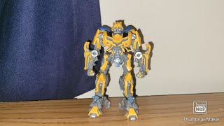 Transformers Robot Replicas Bumblebee Review [upl. by Legnaros]