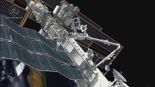 Dextre teste le détecteur robotisé de fuites externes de la SSI IRELL de la NASA [upl. by Attelrak]