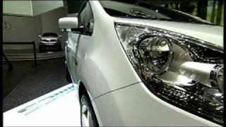 Kia Venga EV at 2011 Geneva Motor Show Eco Concept [upl. by Arahahs70]