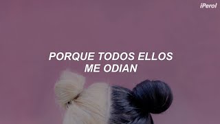 Melanie Martinez  Nurses Office Español [upl. by Nnairet710]