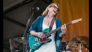 Susan Tedeschi shreds quotGot My Mojo Workinquot Boston MA 10124 [upl. by Nedla759]