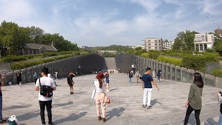 4K Walking Tour Seoul Korea  Ewha Womens University [upl. by Arodasi]