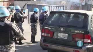 MINUSTAH VS LES MANIFESTANTS [upl. by Philemon]