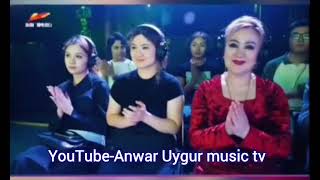 İzzet Eliyas  dilber ababekir  bagning hawasi  Uyghur song [upl. by Idnic]