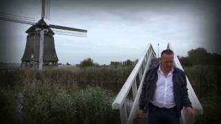 Joost de Vries  Het Eind Van Ons Latijn Officiële Videoclip [upl. by Spurgeon]