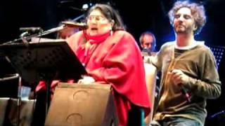 Mercedes Sosa y Fito Páez Última noche de la Fiesta Nacional de la Manzana [upl. by Antoine]