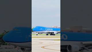 KLM Cargo Boeing 747400F departing from Miami to Amsterdam miamiairport aviation [upl. by Bennie]