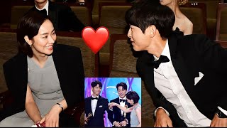 Song Joong Ki 송중기 X Jeon Yeo Bin 전여빈 Sweet Moment at 42nd Blue Dragon Film Awards😍 Sub Indo [upl. by Una764]