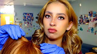 ASMR  ENFERMERA ANTIPATICA 💊👩🏼‍⚕️ TE SACA LOS PIOJOS Medicamento✨ ROLEPLAY realista [upl. by Yentroc769]