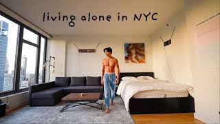 My 5000month studio apartment tour in NYC prosconsadvice [upl. by Marguerita]