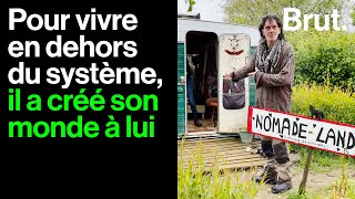 En Bretagne il vit avec 50 euros par mois et il est heureux comme ça [upl. by Leirua]