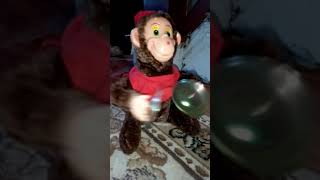 vintage monkey playing cymbals one if first animatronics [upl. by Freddy471]