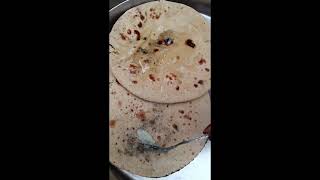 deshi khana😋 aisa khana jo gaon ki yad dila de🥺sarso ka sag or rotiyt viral video [upl. by Chu]