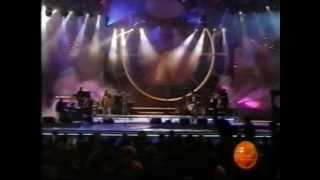 La Clave del Amor Ricardo Montaner En Vivo Festival Viña del Mar 2003 [upl. by Dj229]