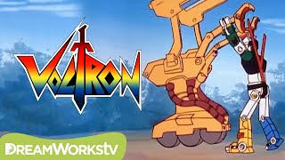 Voltron vs Steam Shovel Robeast  VOLTRON DEFENDER OF THE UNIVERSE [upl. by Germaun209]