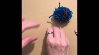 How to use a pom pom maker🧶 [upl. by Adiaj748]