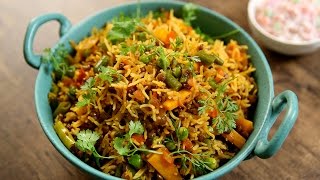 Masoor Pulao Recipe  ThanksGivingDinner  Simple amp Easy Veg Pulao Recipe  Varun Inamdar [upl. by Irodim]