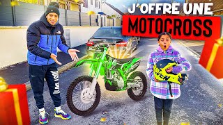 JOFFRE UNE MÉGA MOTO A MA PETITE SOEUR CAR ELLE TRAVAILLE BIEN A LÉCOLE  😁 elle est trop BIEN [upl. by Court748]