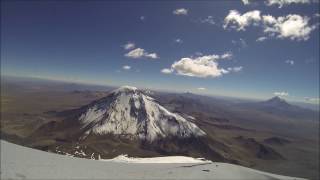 Ascension du Parinacota 6348 m par les Mezzarobert [upl. by Anidan]