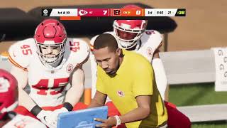 vídeo game  Chiefs vs Bengals  Gameplay Madden [upl. by Omik320]