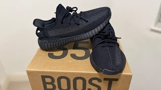 Adidas YEEZY 350 Boost V2 Onyx  Triple Black Unboxing [upl. by Saw]