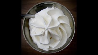 Chantilly inratable au thermomix [upl. by Anaeed]