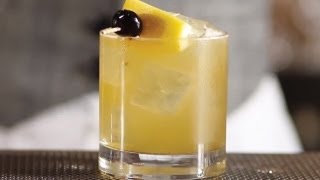 How to Make a Whiskey Sour  Liquorcom [upl. by Aria]