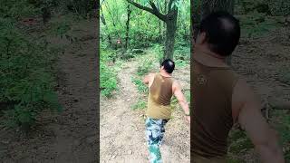 The performance of stone throwing skills of mountain master 175 [upl. by Katzir]