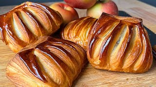 Recette des CHAUSSONS aux POMMES de boulanger avec la pâte à croissant [upl. by Zeb]