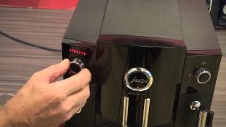 Jura Impressa C50 koffieapparaat productvideo uitleg koffiediscounternl 2013 [upl. by Ebehp]